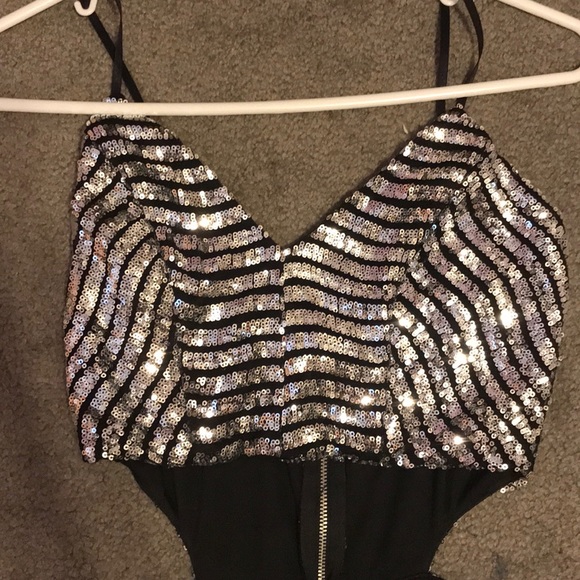 Sequin party dress - Picture 2 of 8